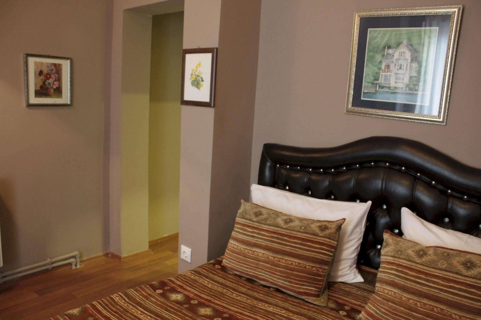 Nobel Hostel Стамбул Экстерьер фото