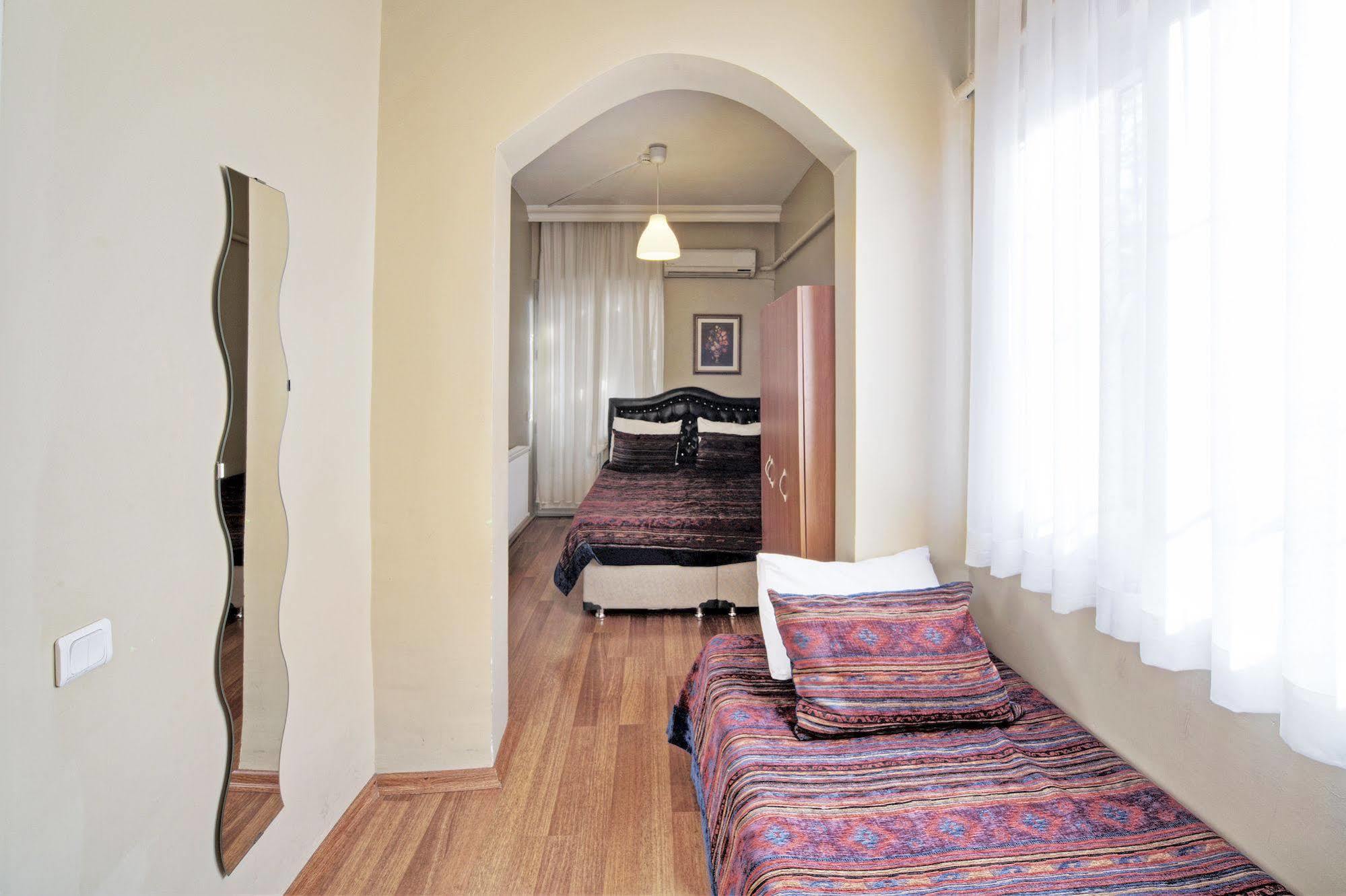 Nobel Hostel Стамбул Экстерьер фото
